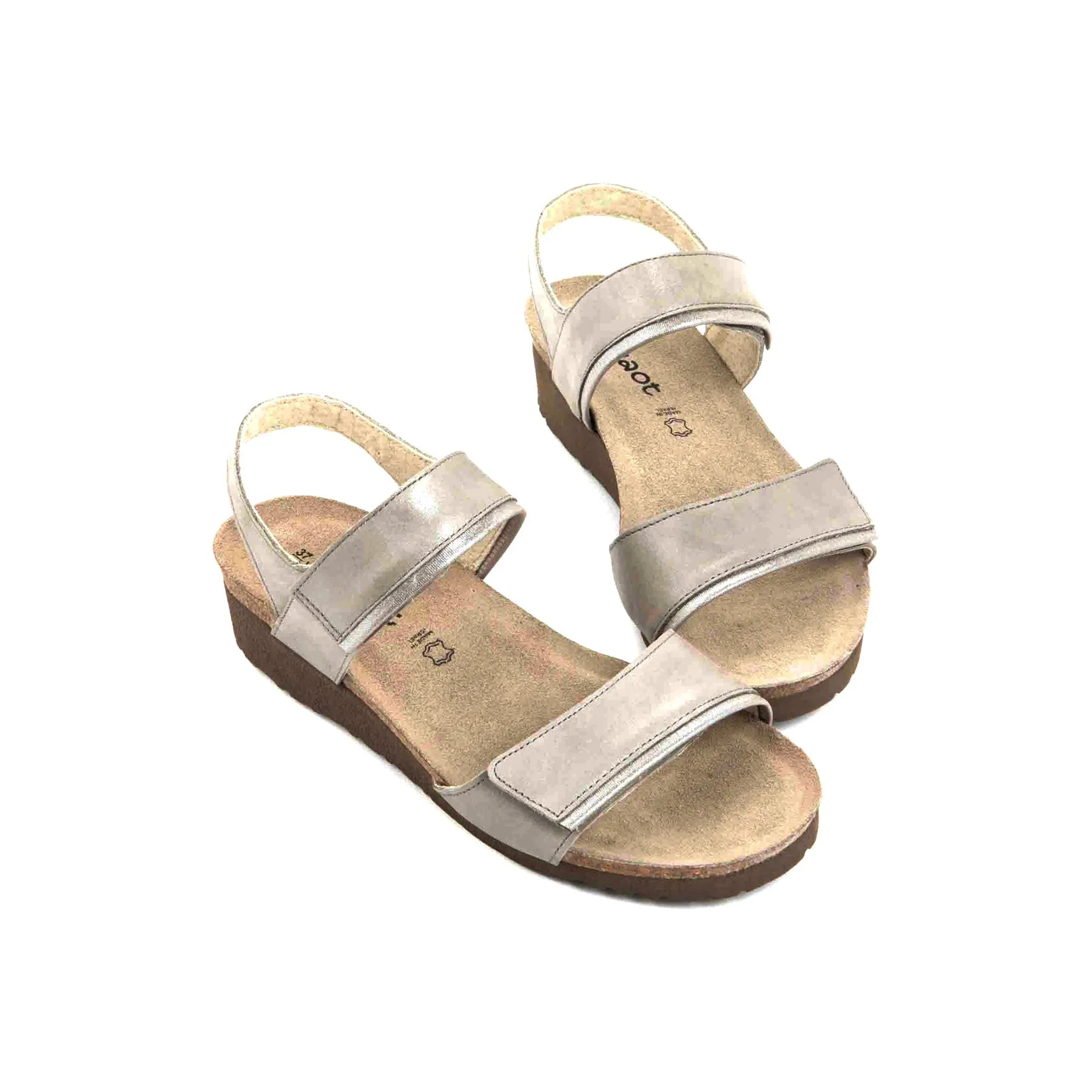 Aisha sold by The Walking Company product image thumbnail 3