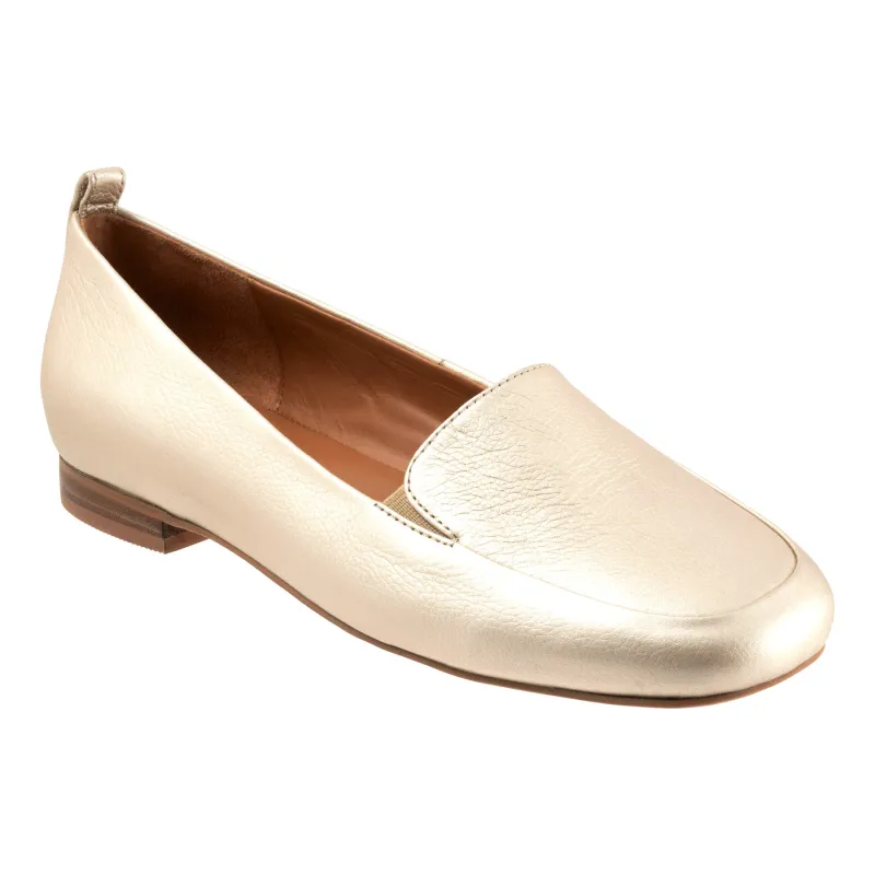 Kingston sold by The Walking Company