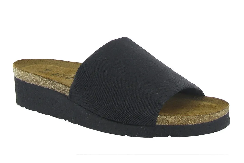 Alana sold by The Walking Company