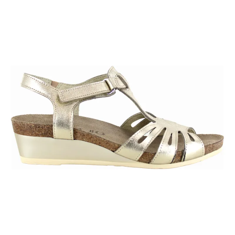 Starlet sold by The Walking Company