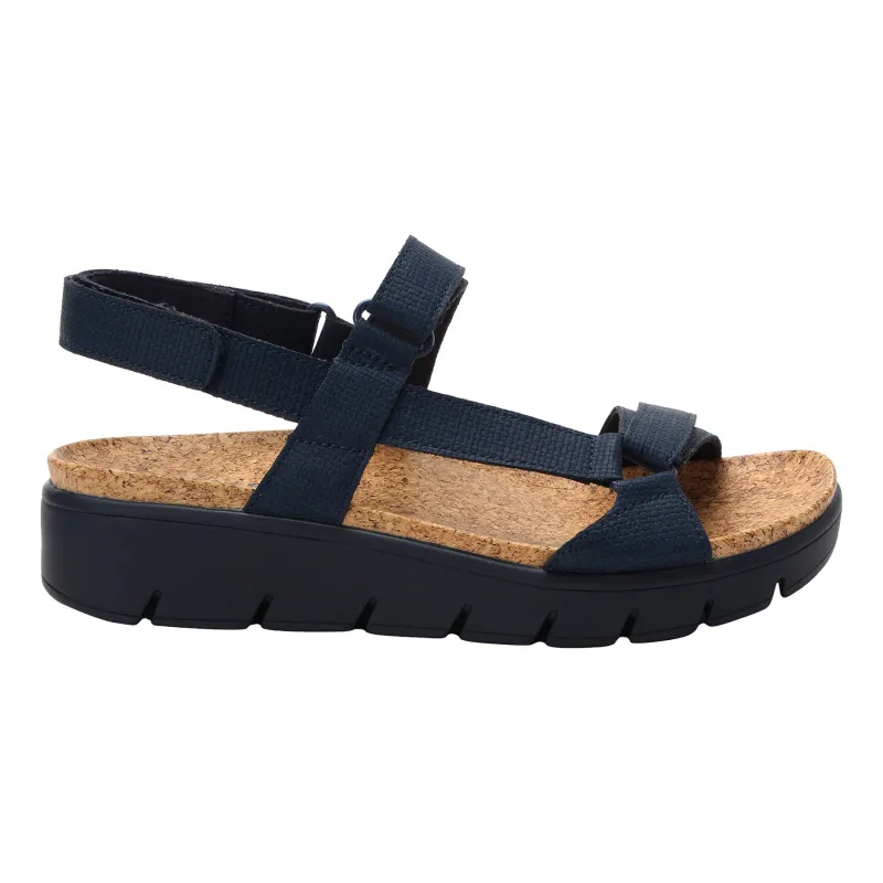 Henna sold by The Walking Company