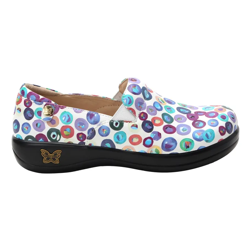 Keli sold by The Walking Company