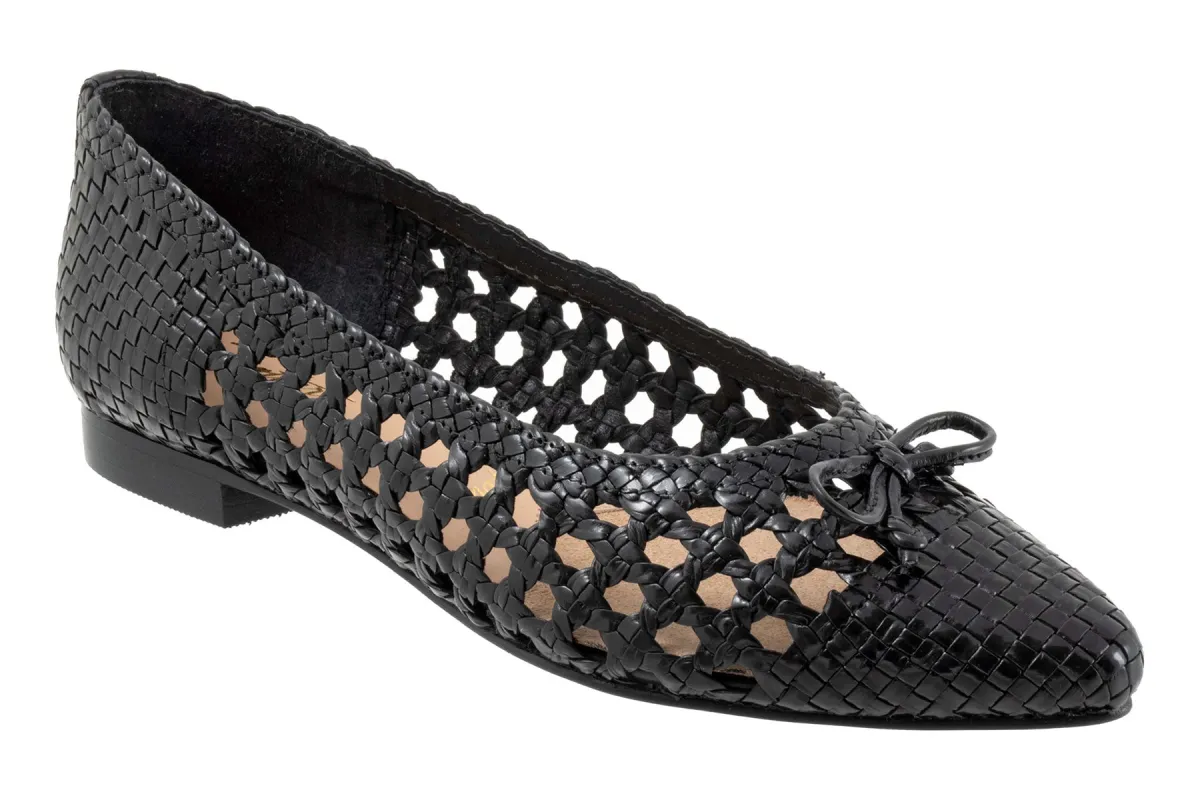 Edith sold by The Walking Company