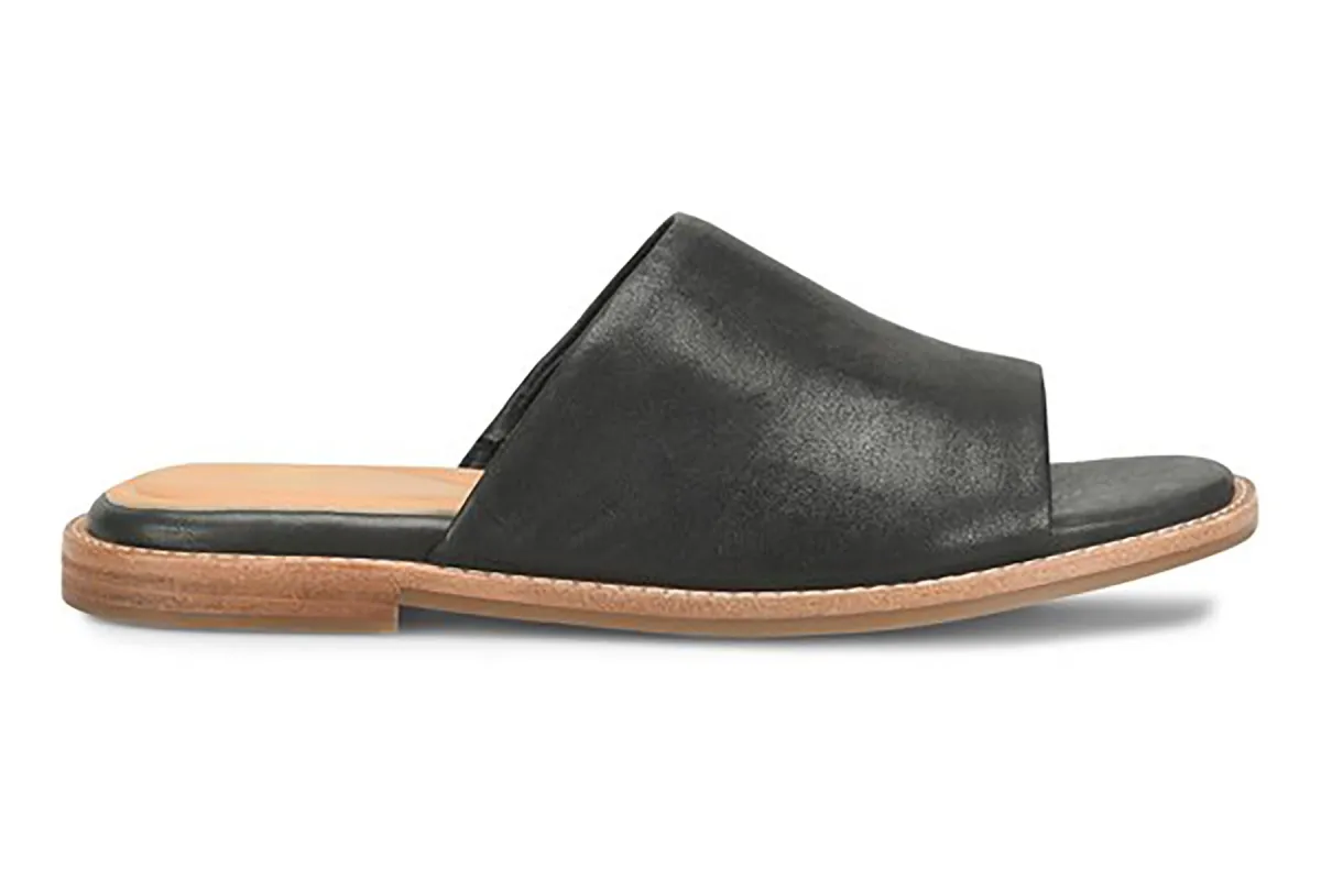 Noble sold by The Walking Company
