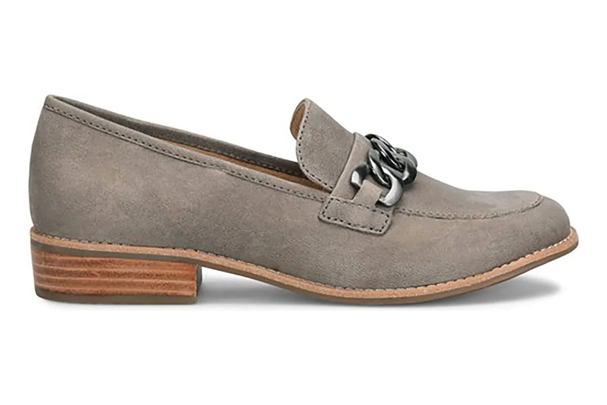 Nevara sold by The Walking Company