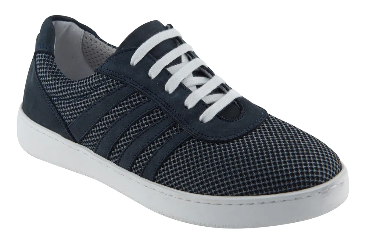 Cascade sold by The Walking Company