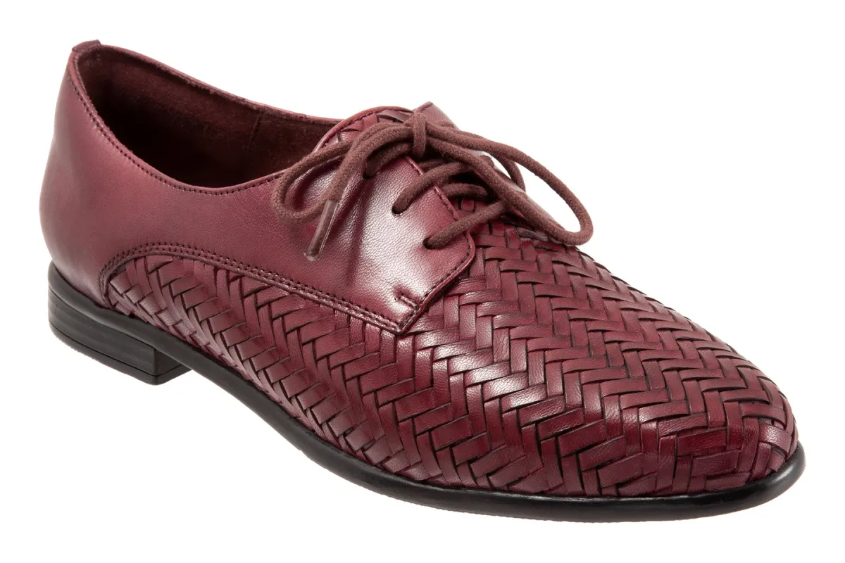 Lizzie Herringbone sold by The Walking Company