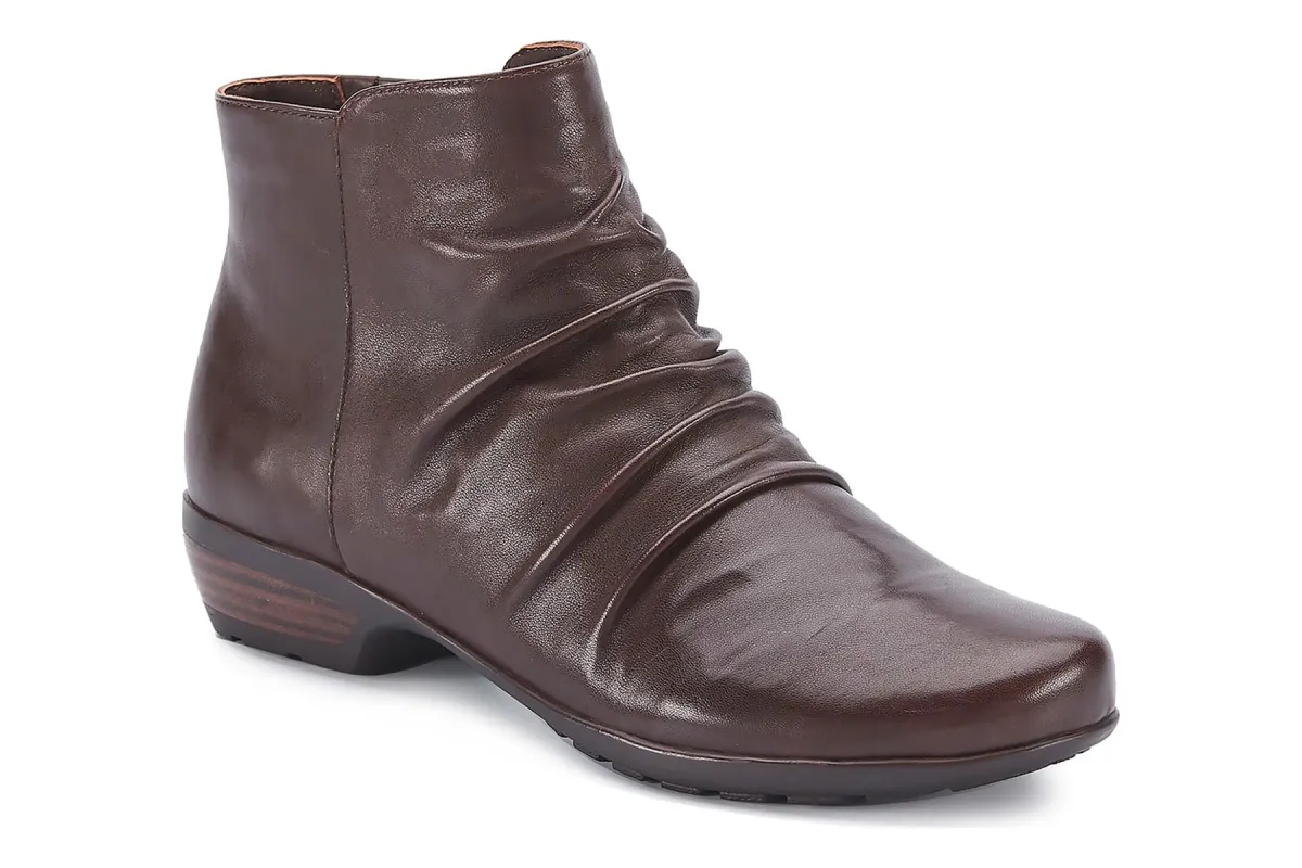 Esme sold by The Walking Company