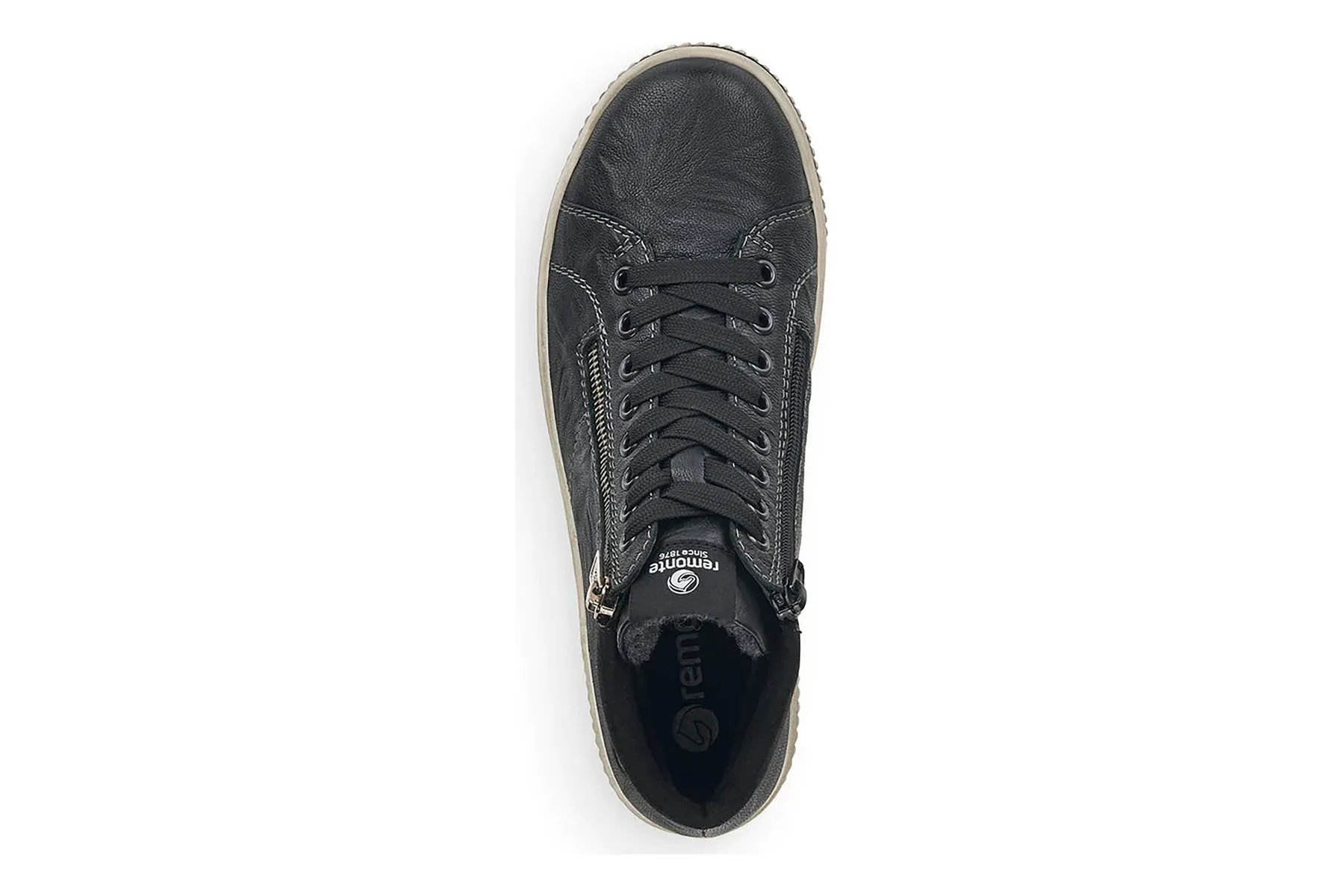 Maditta 72 sold by The Walking Company product image thumbnail 2