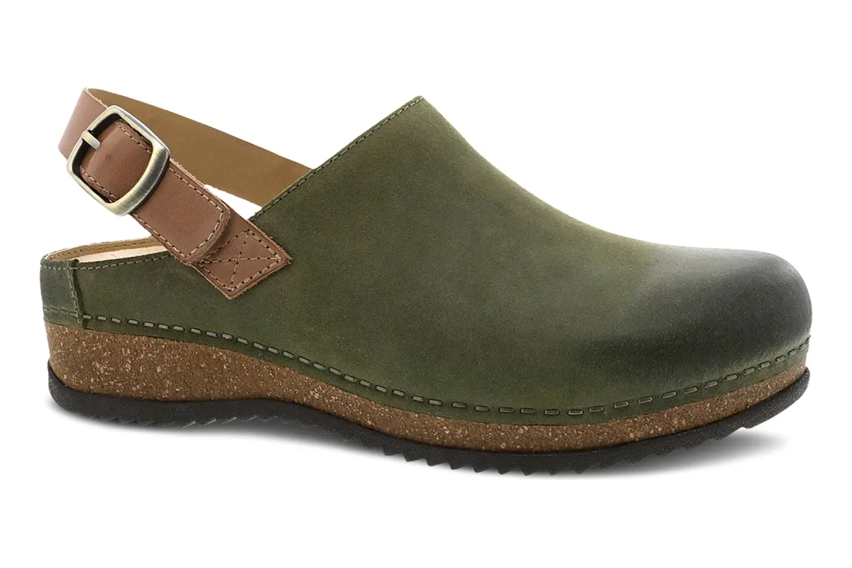 Merrin sold by The Walking Company