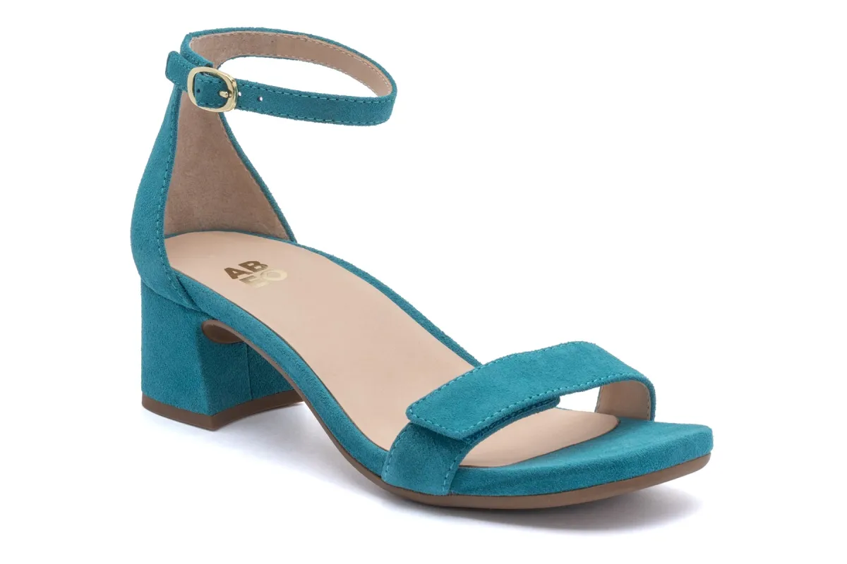 Avenue Strap Metatarsal sold by The Walking Company