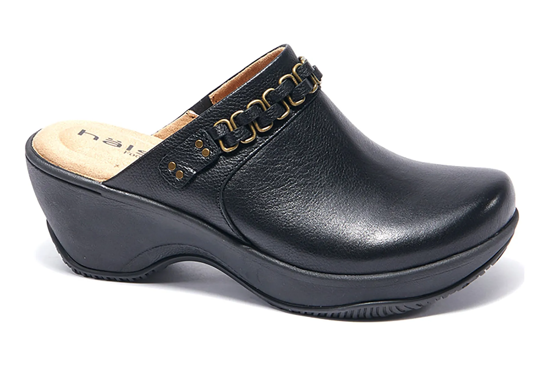 Chloe sold by The Walking Company