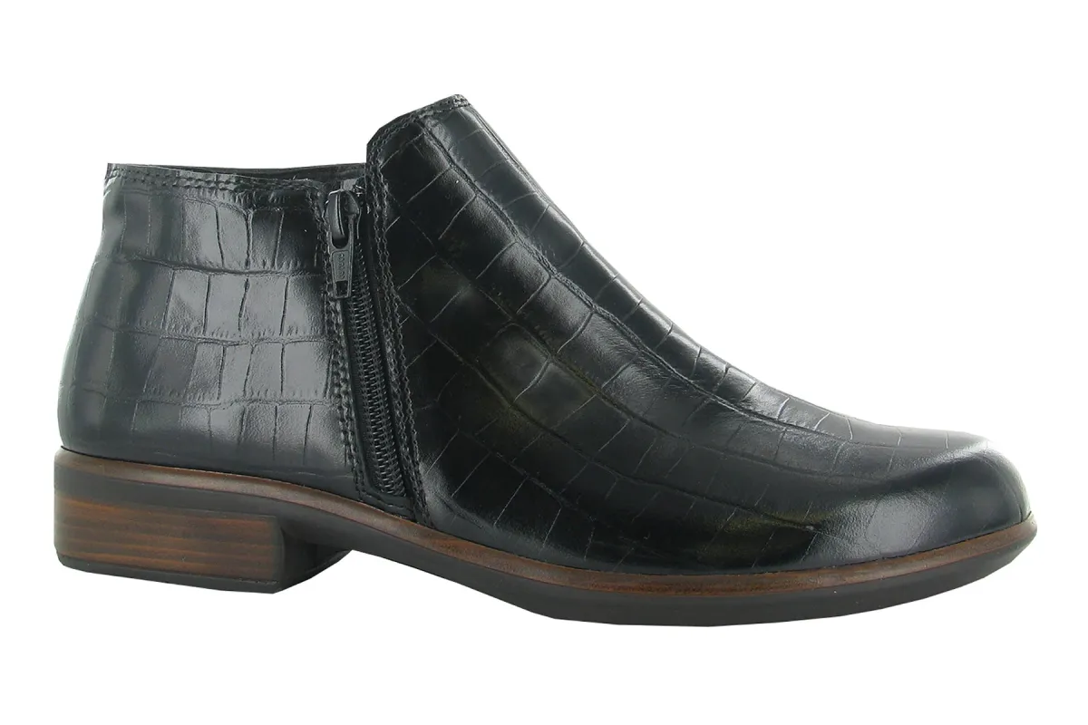 Helm sold by The Walking Company