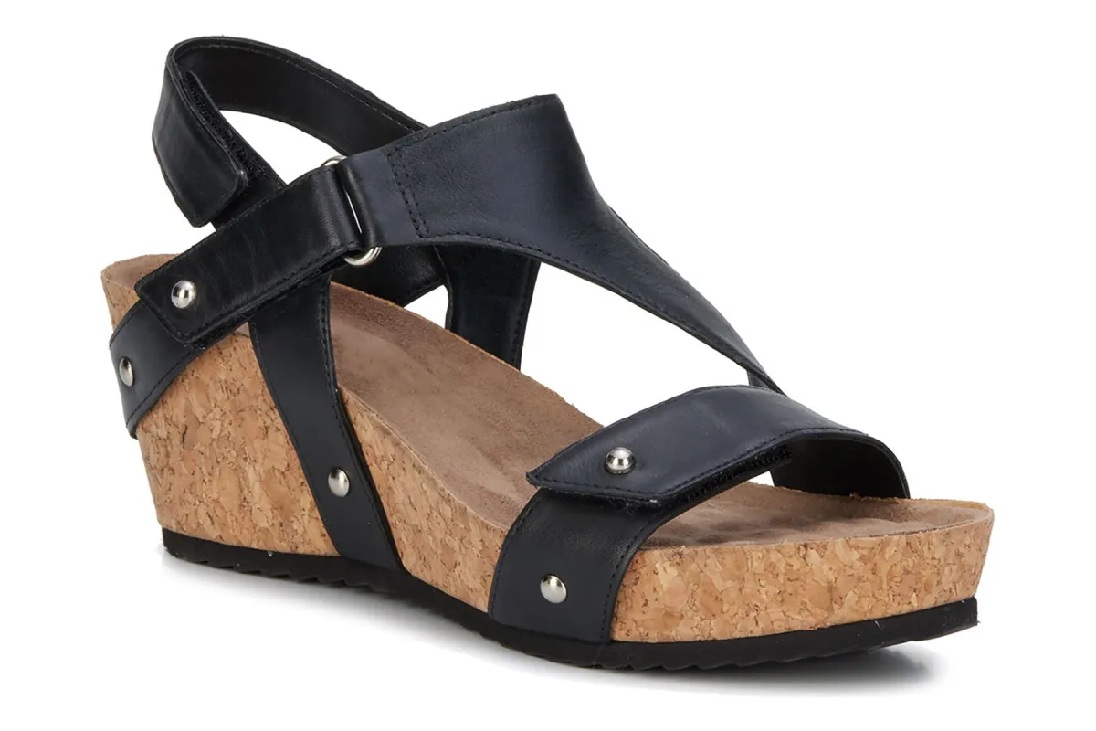 Traci sold by The Walking Company