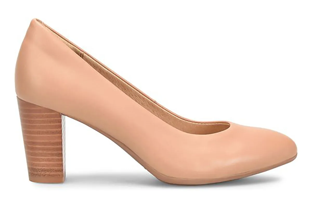 Parisa sold by The Walking Company