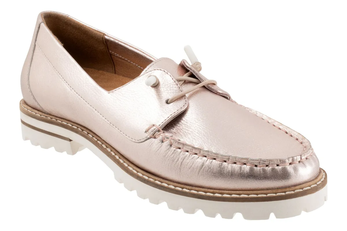 Farah sold by The Walking Company