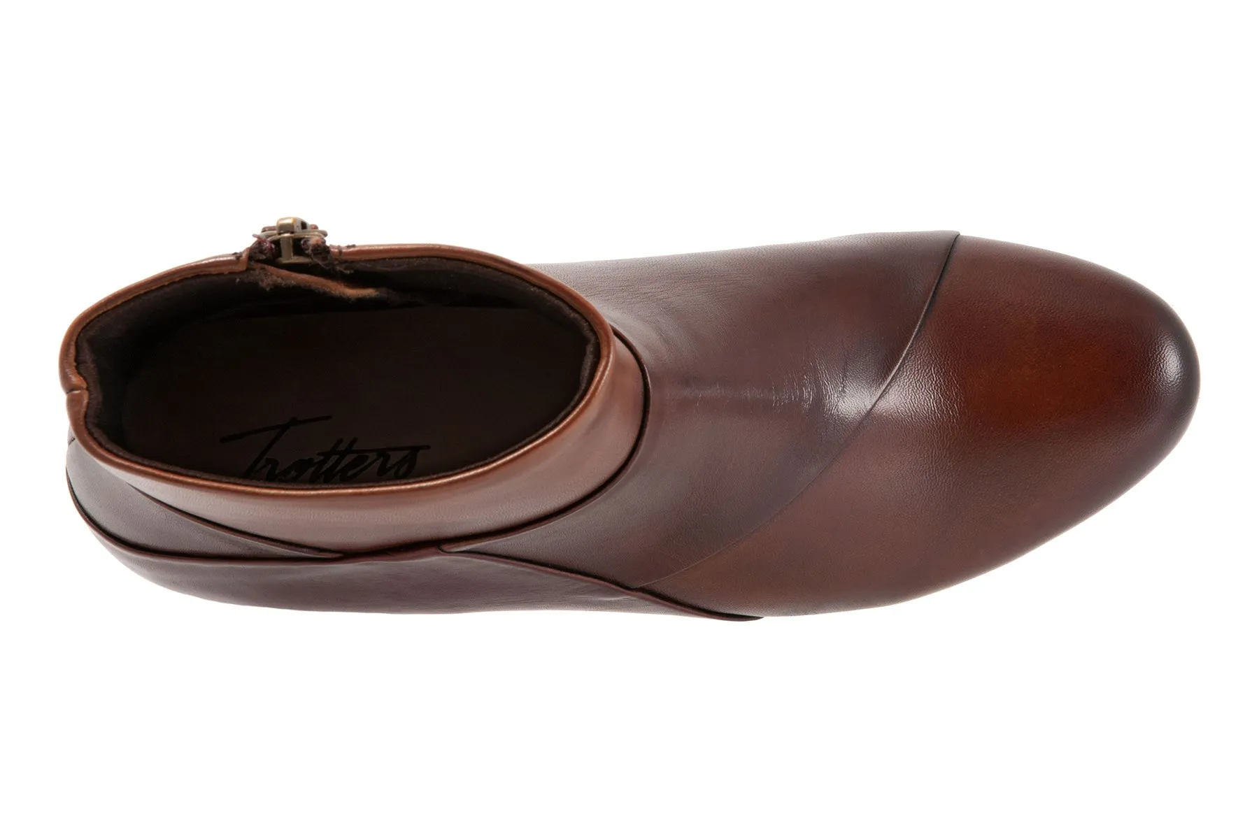 Maci sold by The Walking Company product image thumbnail 2