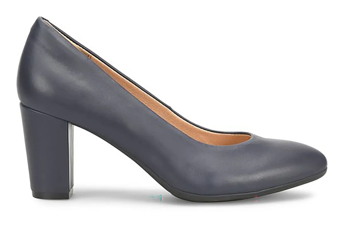 Parisa sold by The Walking Company