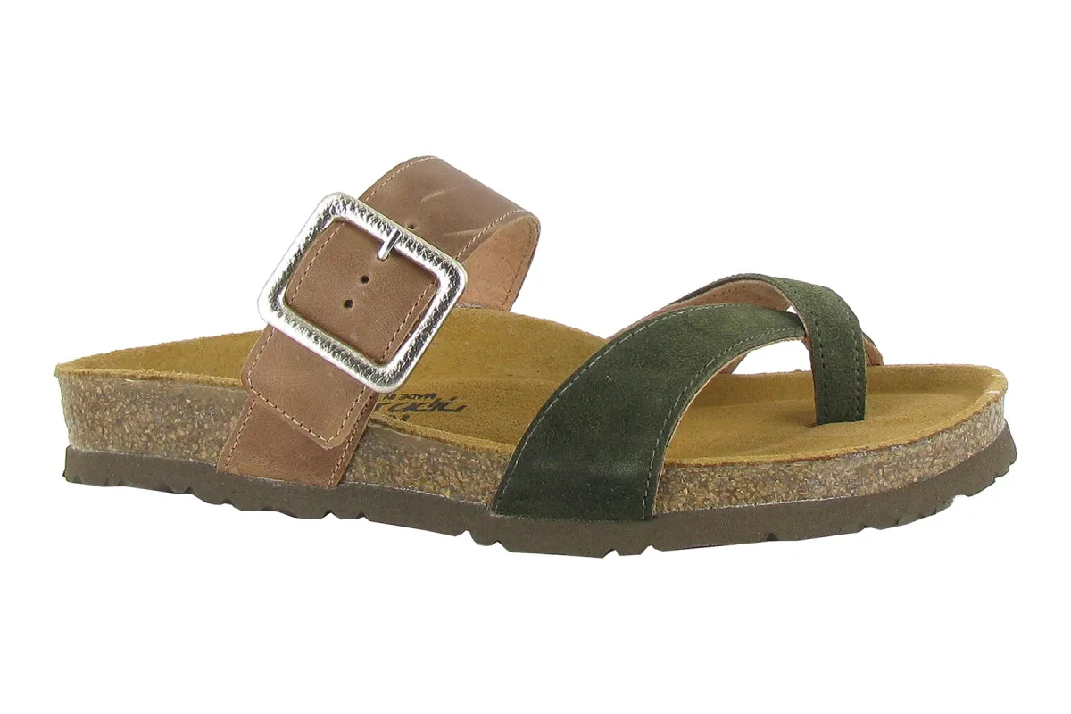 Fresno sold by The Walking Company