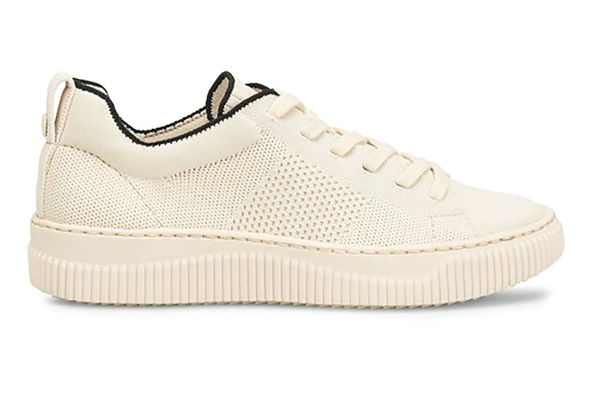 Faro sold by The Walking Company