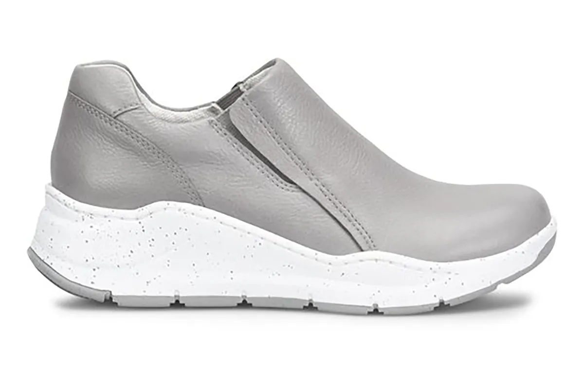 Luna sold by The Walking Company