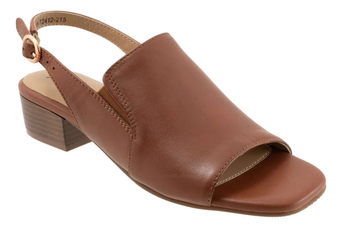 Nila sold by The Walking Company