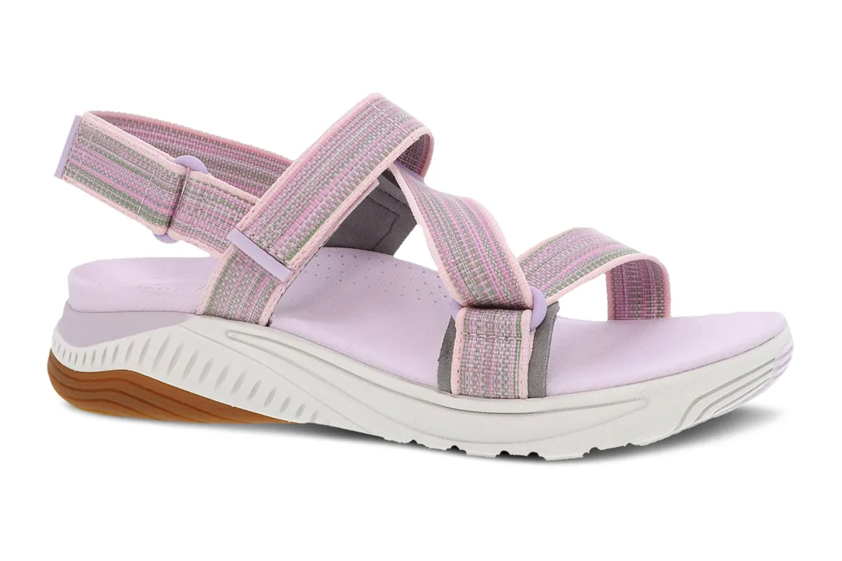 Rayna made by Dansko