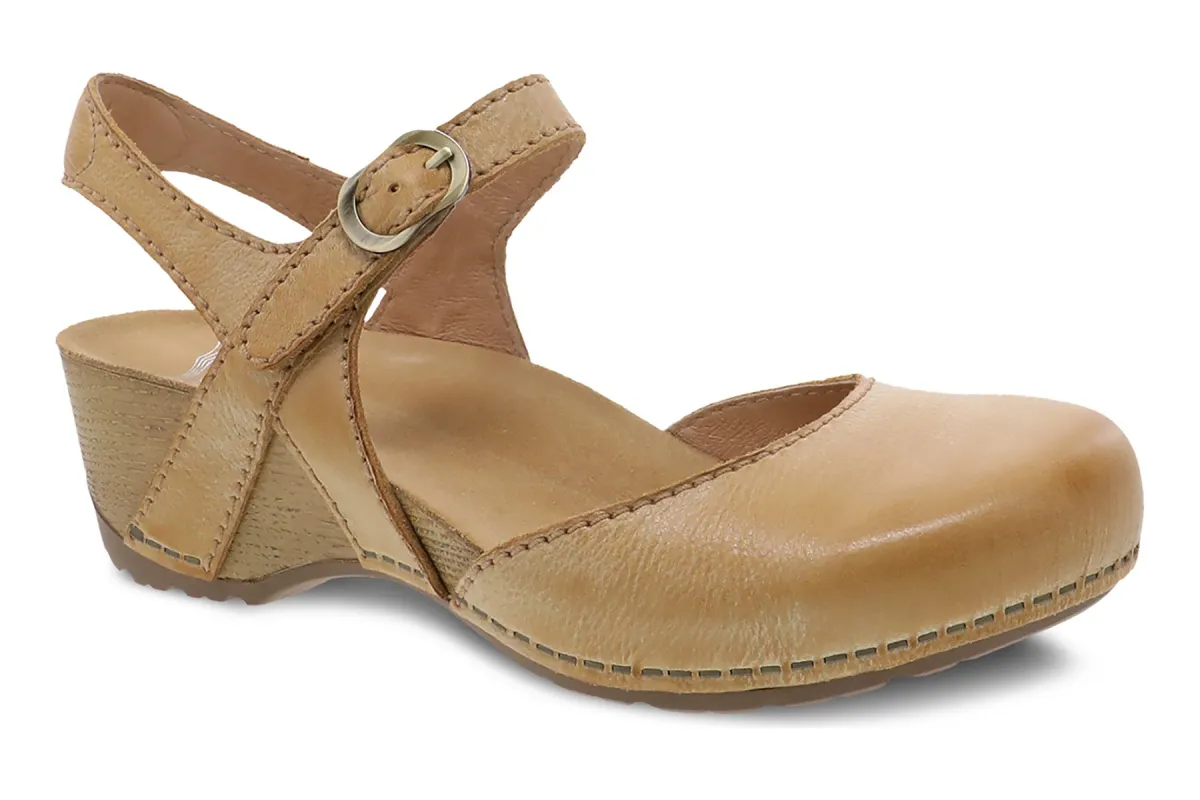 Tiffani made by Dansko