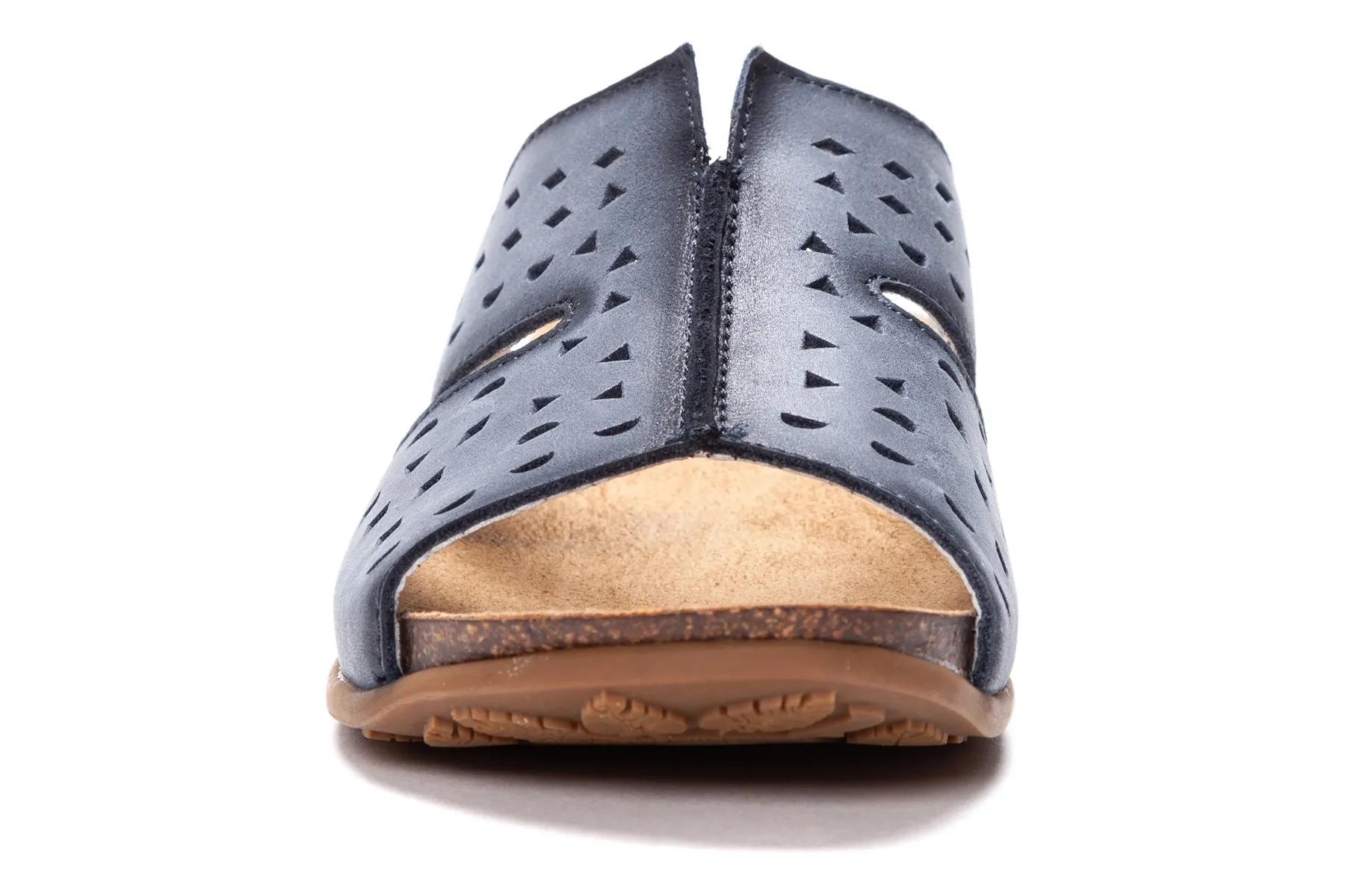 Fionna sold by The Walking Company product image thumbnail 5