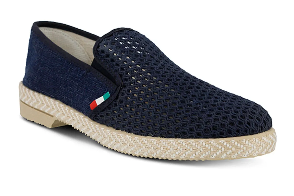 Lawrence sold by The Walking Company