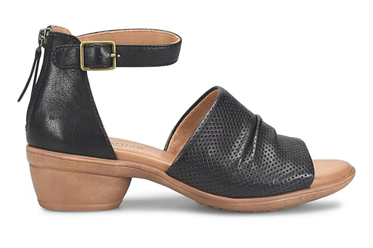 Newnan sold by The Walking Company