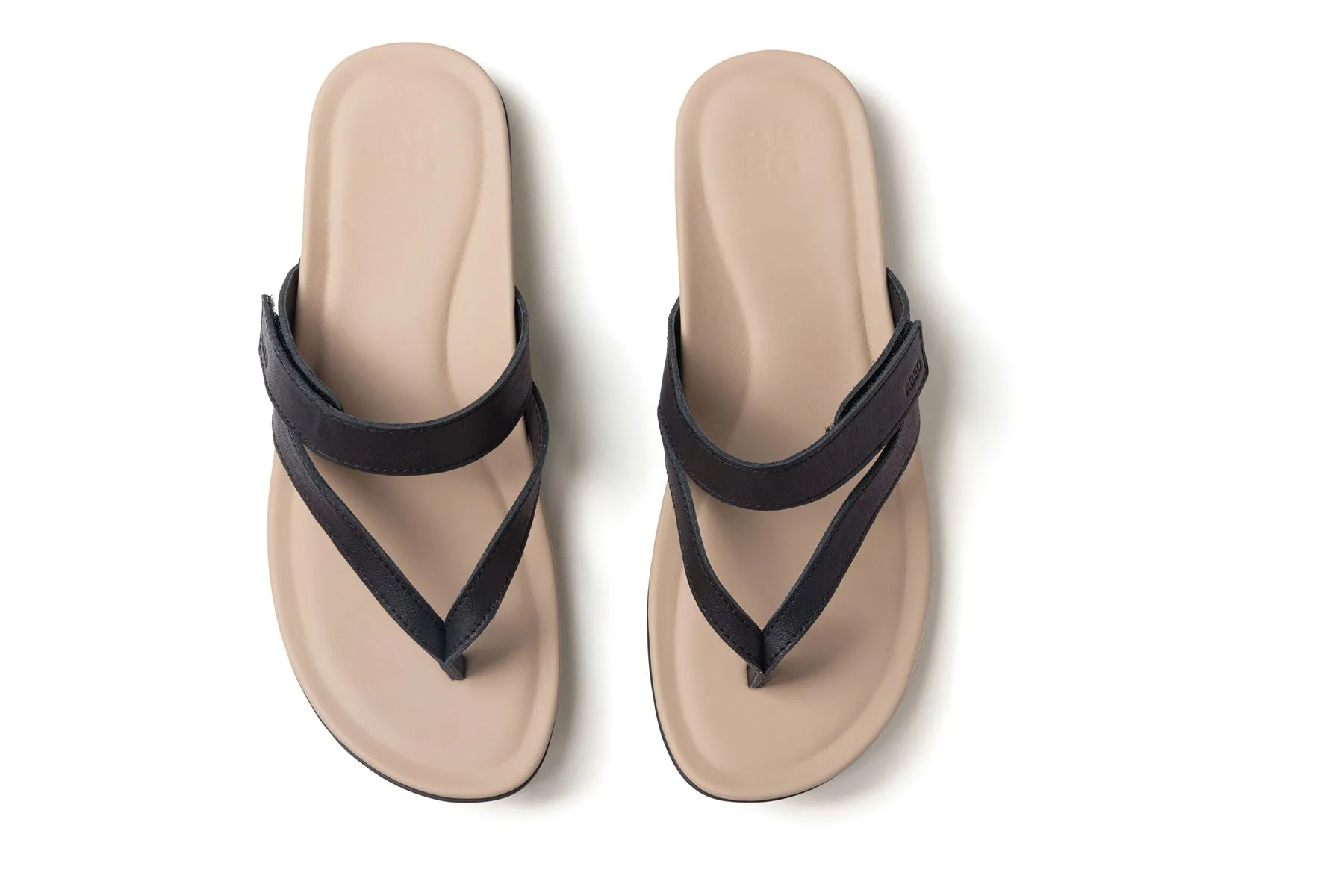 Oasis Thong Sandal sold by The Walking Company product image thumbnail 2