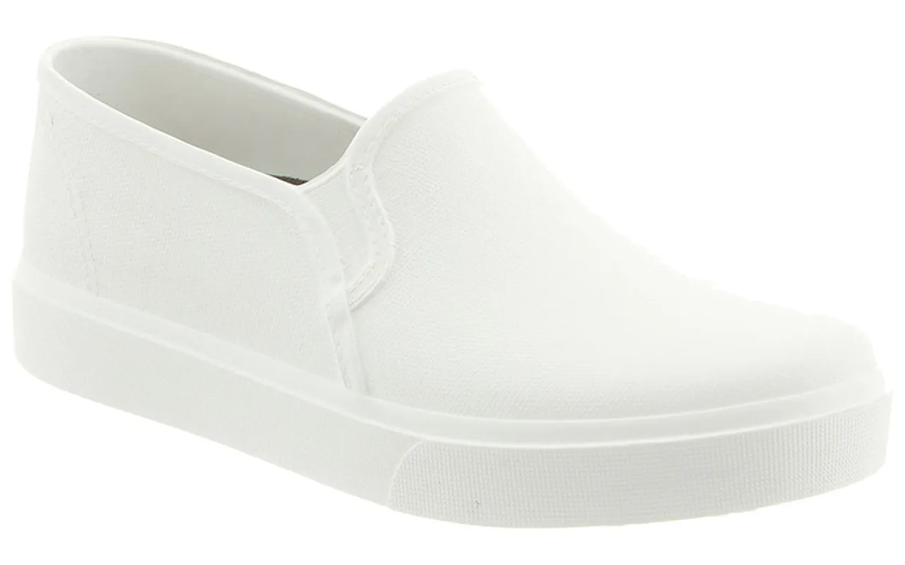 Tiburon sold by The Walking Company