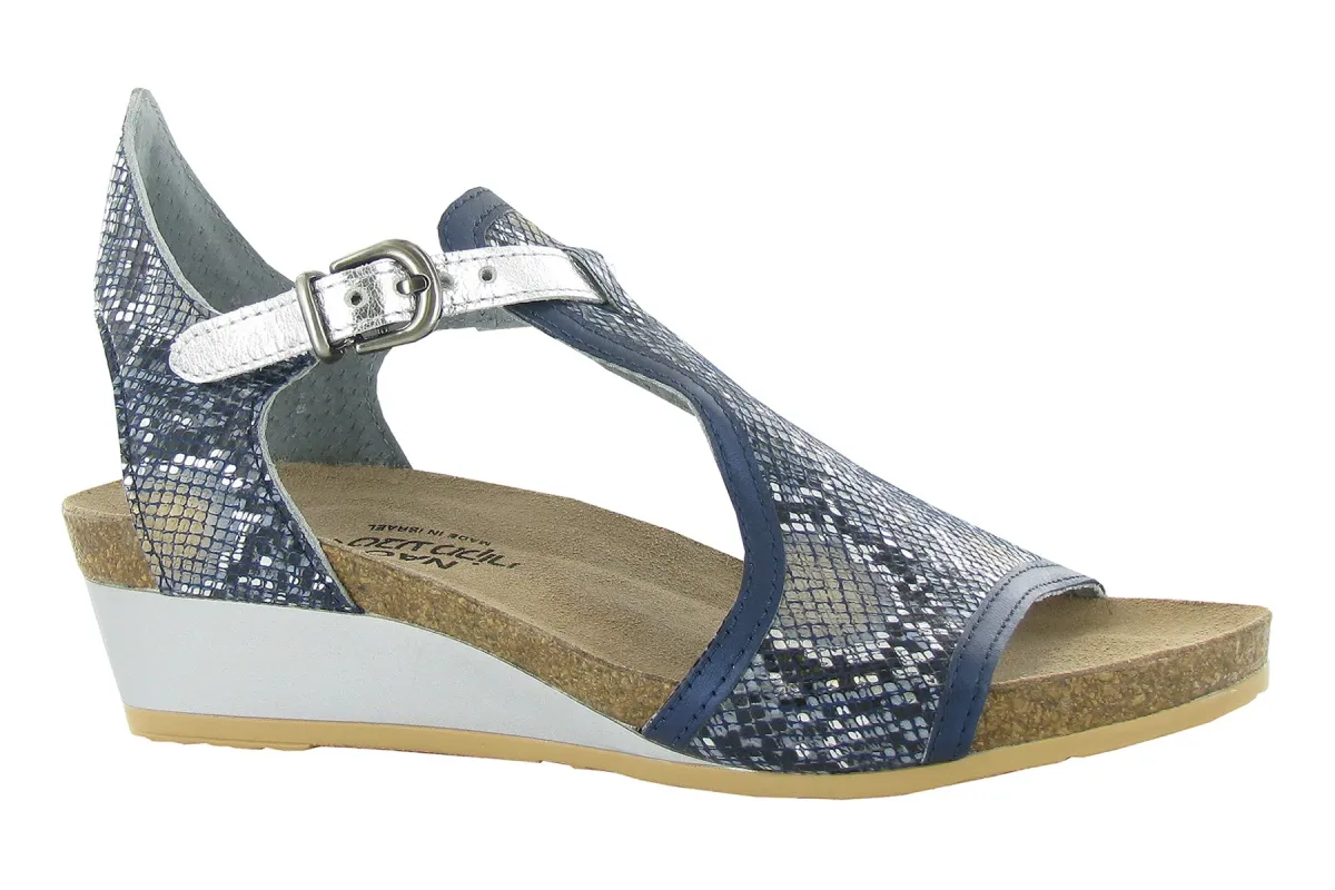 Fiona sold by The Walking Company