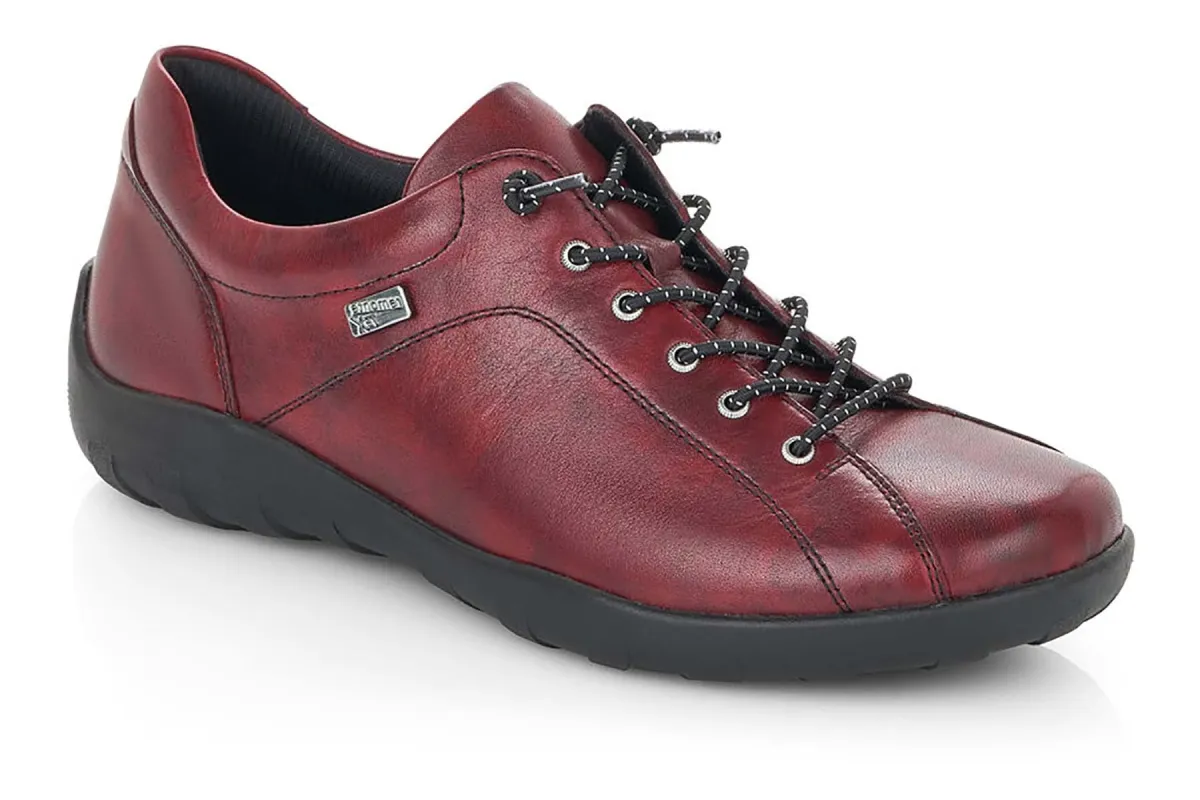 Liv 15 sold by The Walking Company