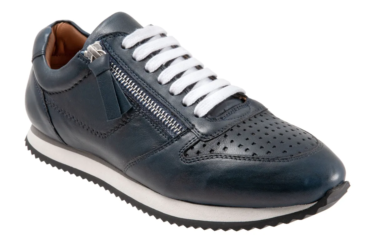 Infinity sold by The Walking Company