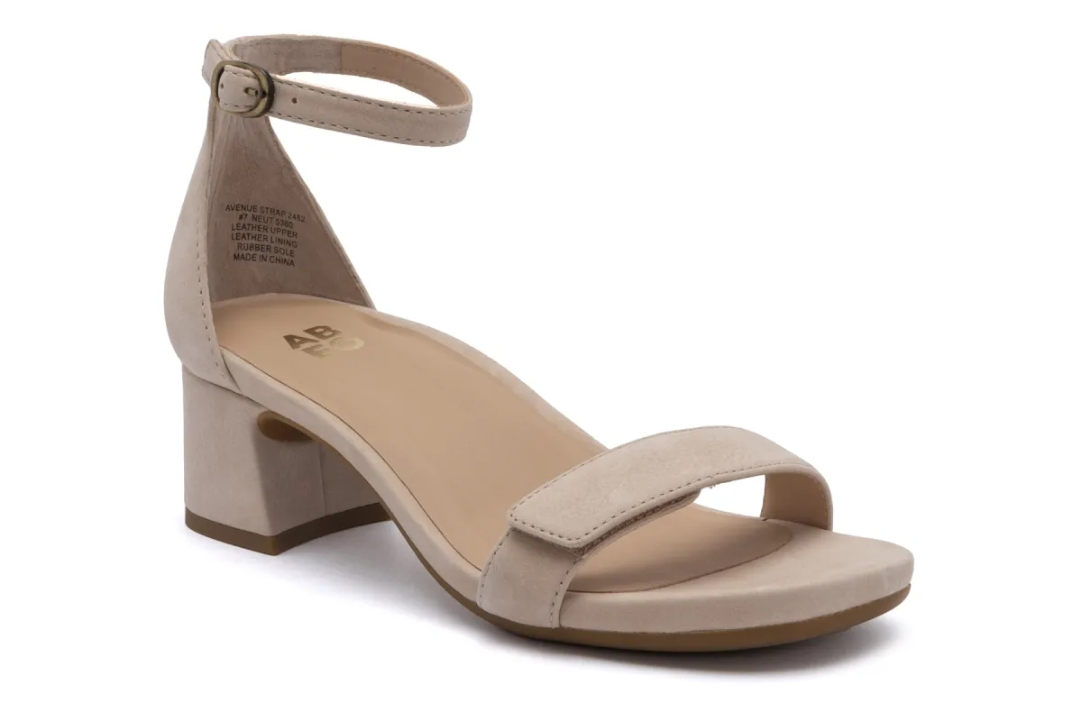 Avenue Strap Metatarsal sold by The Walking Company