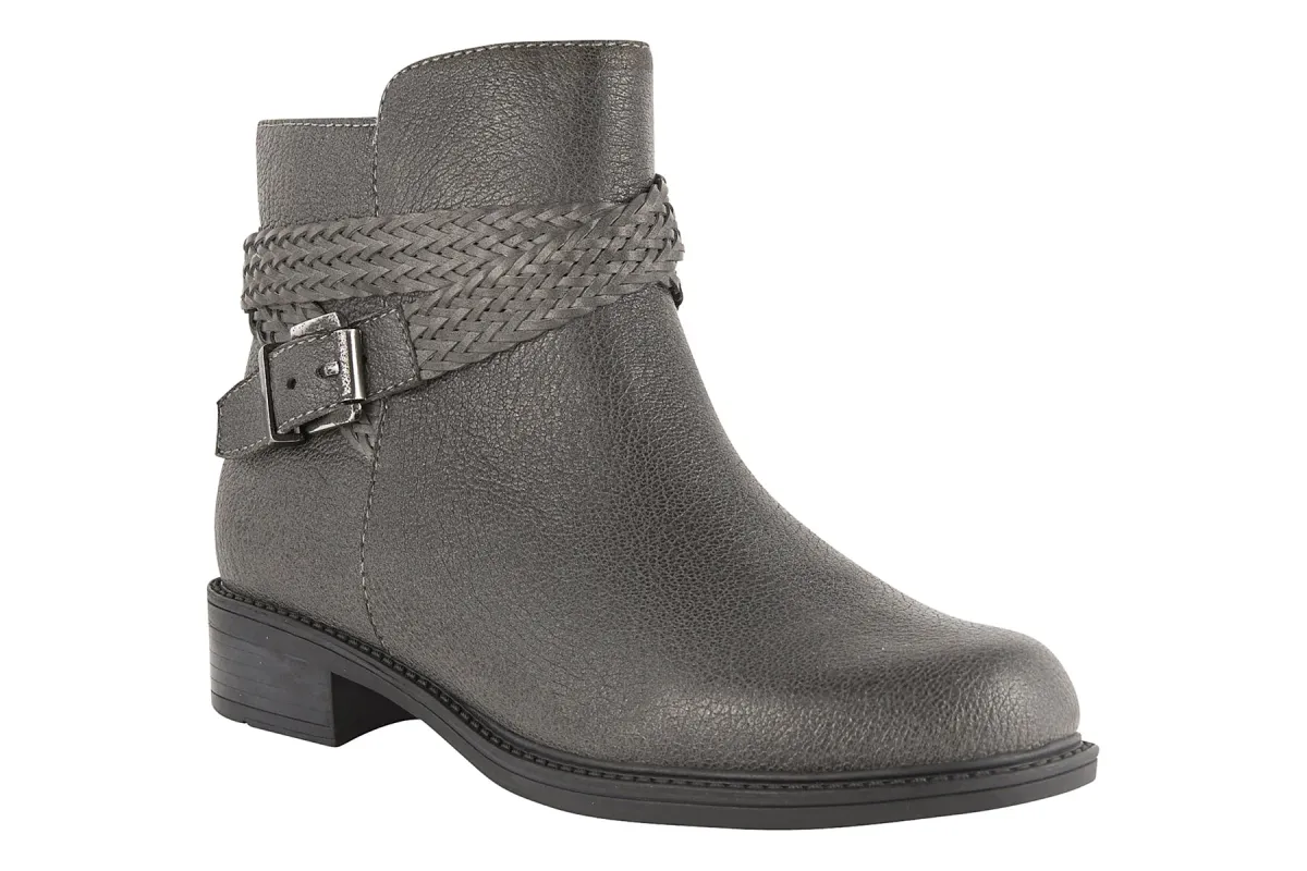 Skip sold by The Walking Company