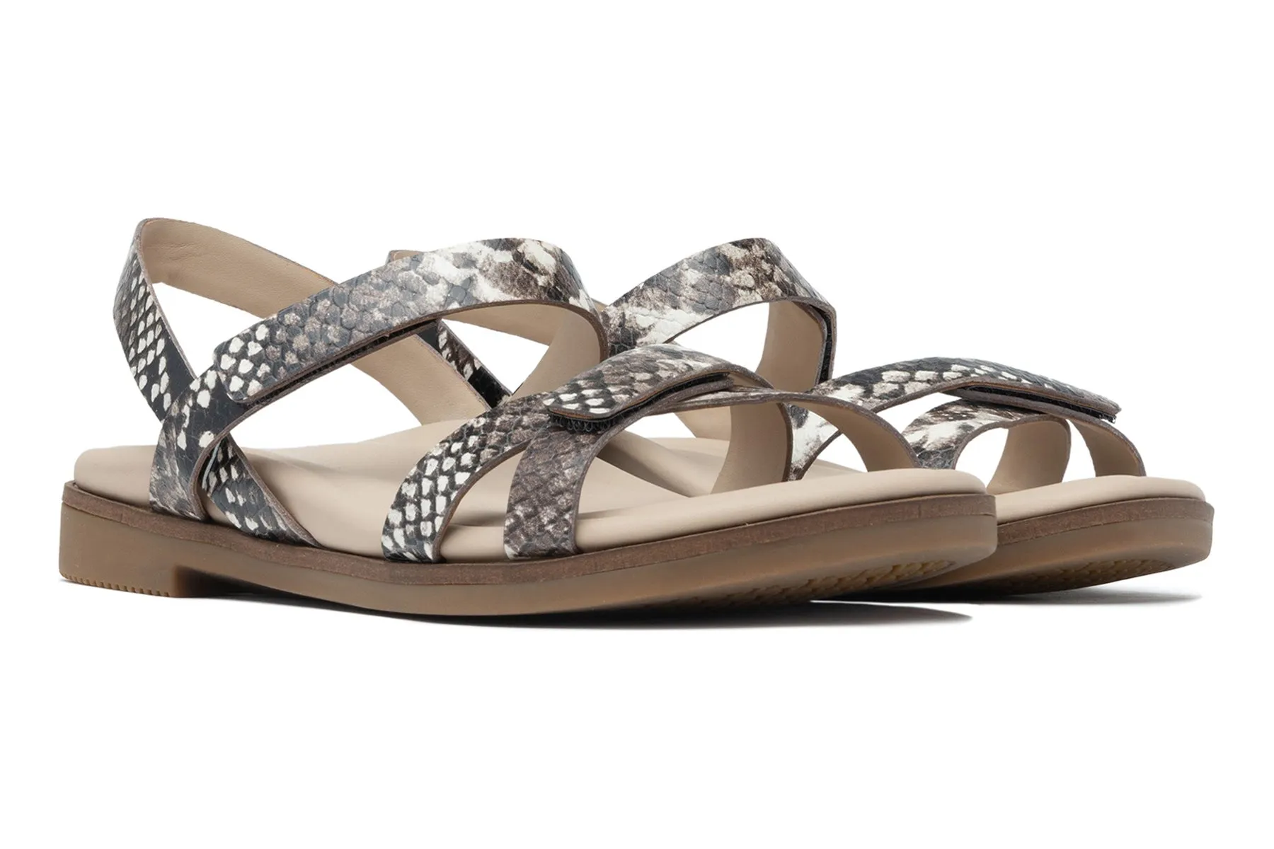 Kai sold by The Walking Company product image thumbnail 5