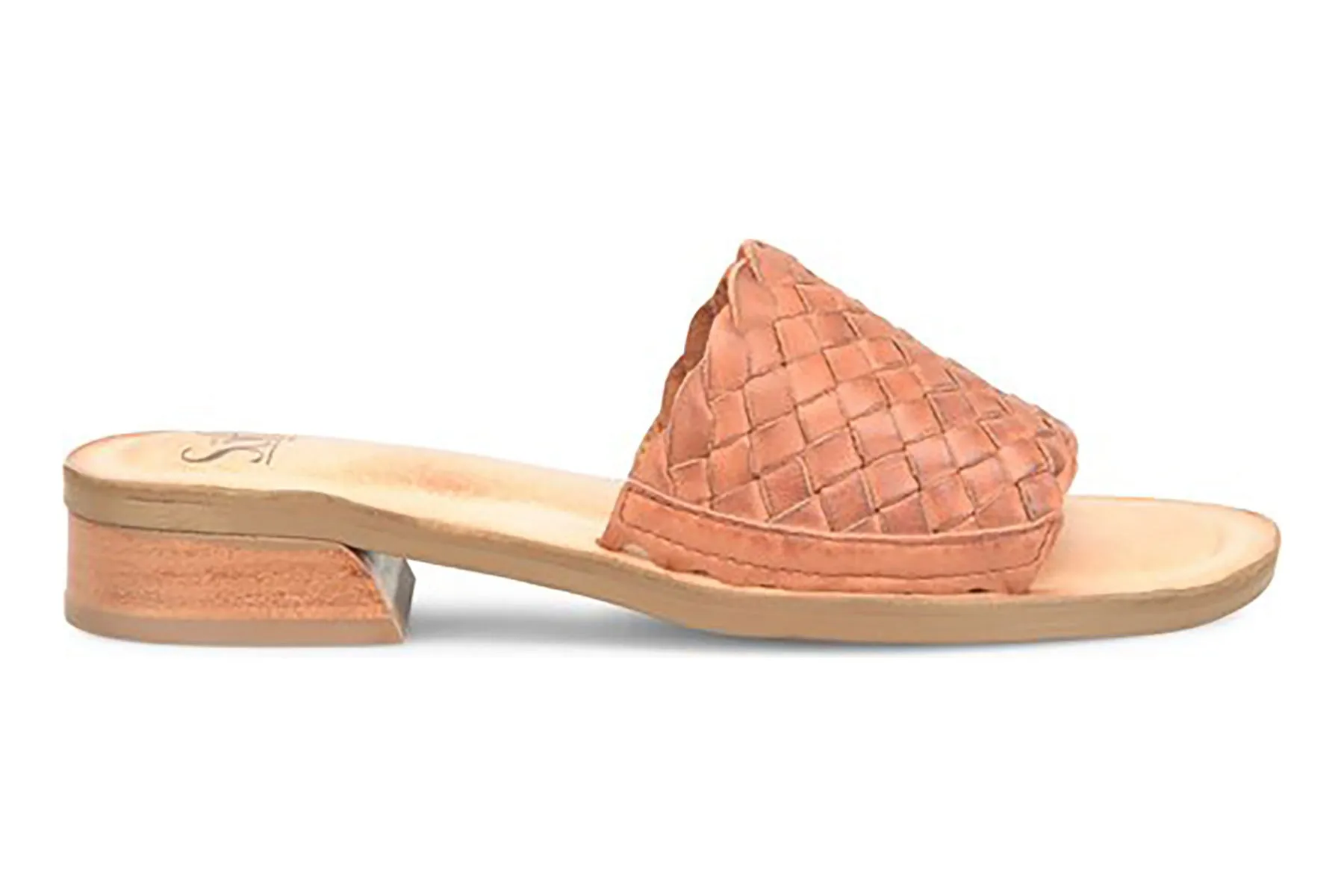 Ardee sold by The Walking Company