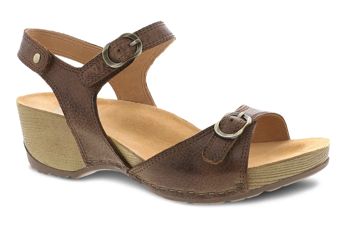 Tricia sold by The Walking Company