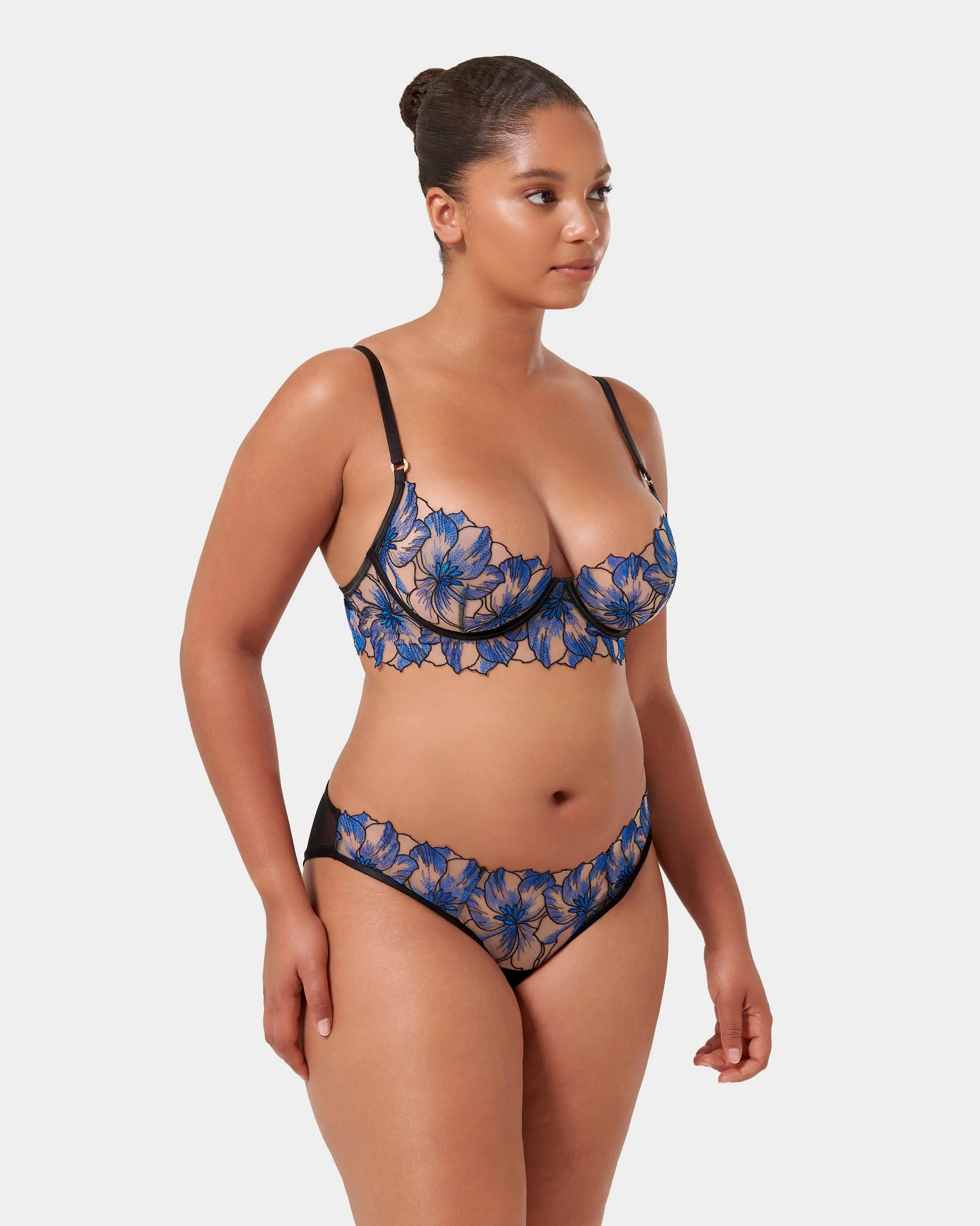 Set: Lyandra Egyptian Blue/Black/Sheer sold by Bluebella product image thumbnail 2