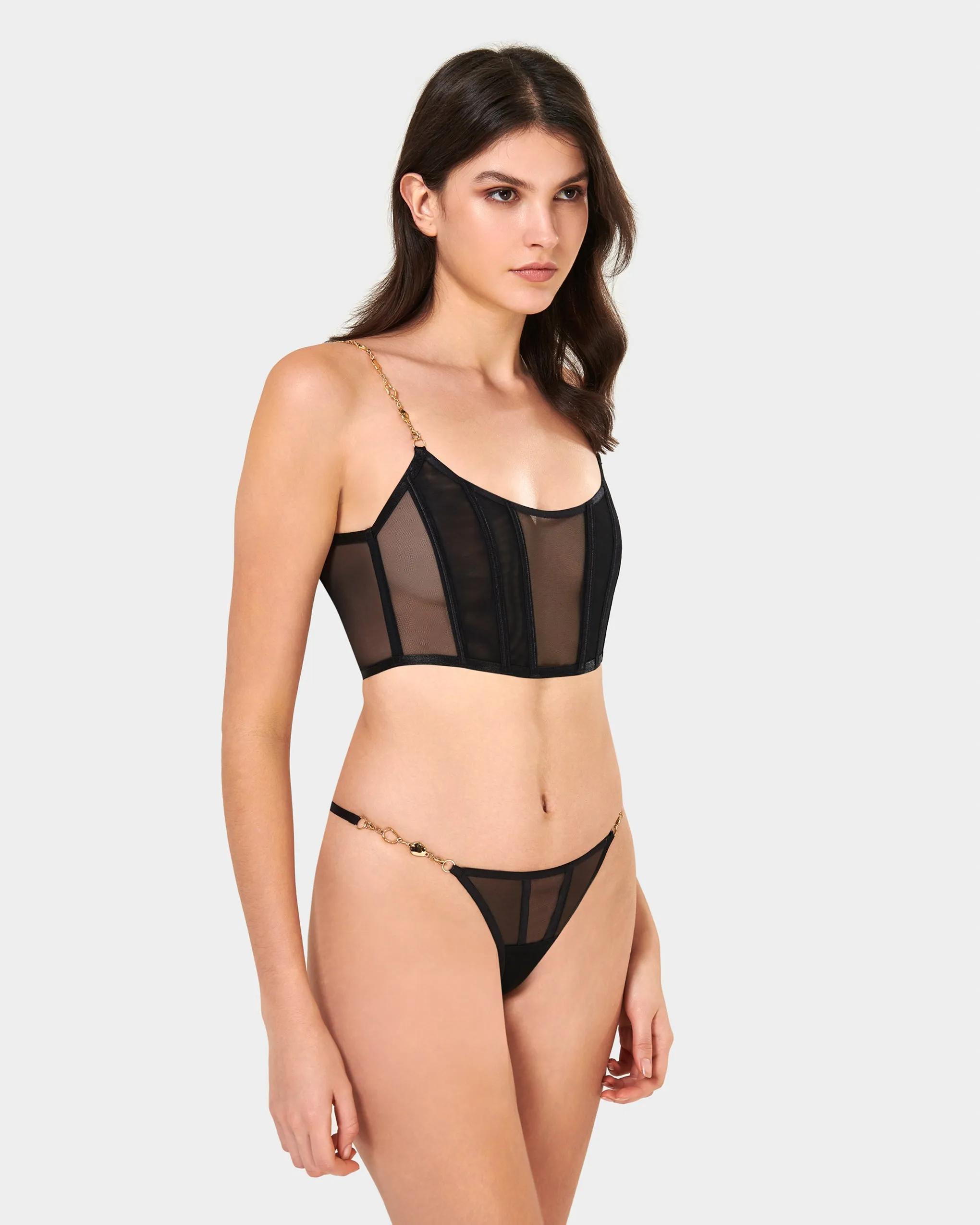 Set: Emery Black/Gold sold by Bluebella product image thumbnail 2