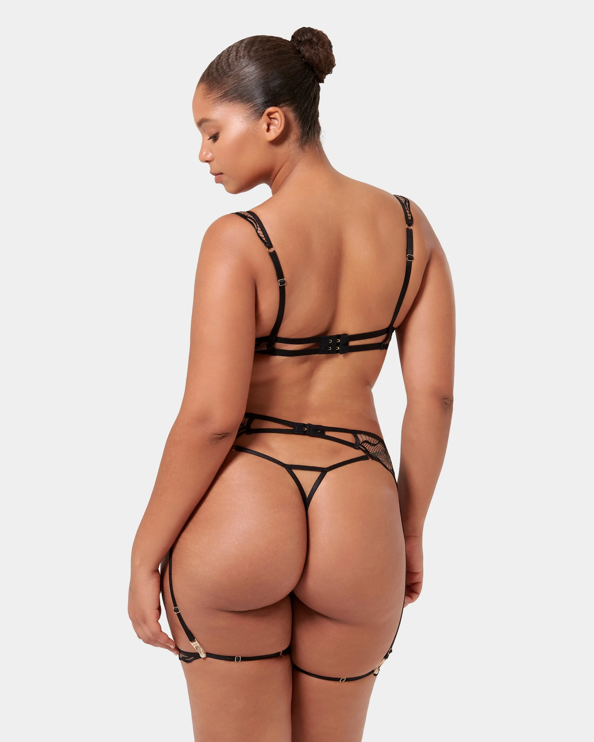 Set: Marabel Black/Sheer sold by Bluebella product image thumbnail 3
