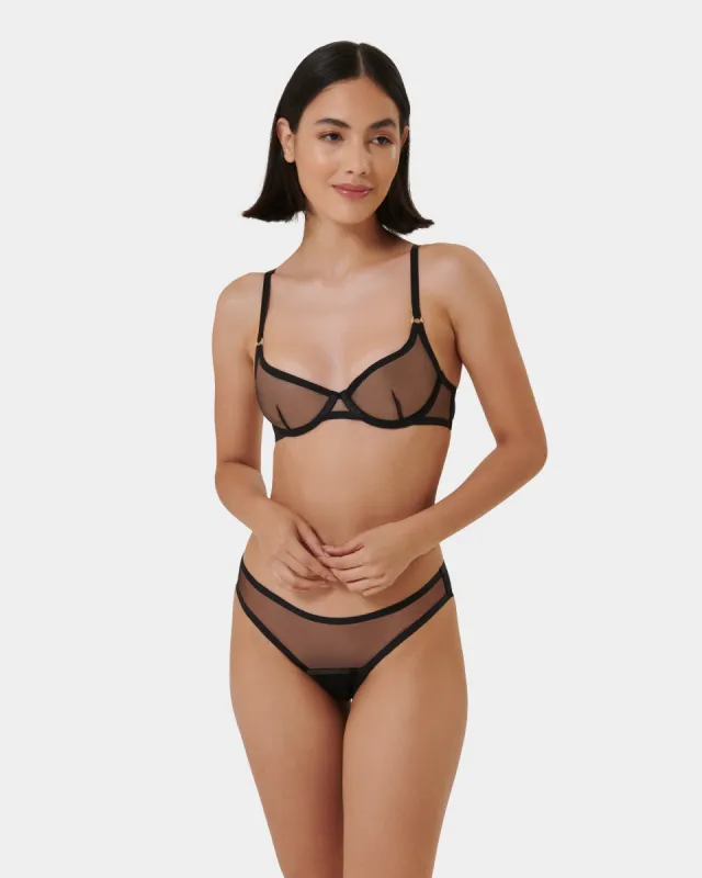 Set: Naomi Black sold by Bluebella