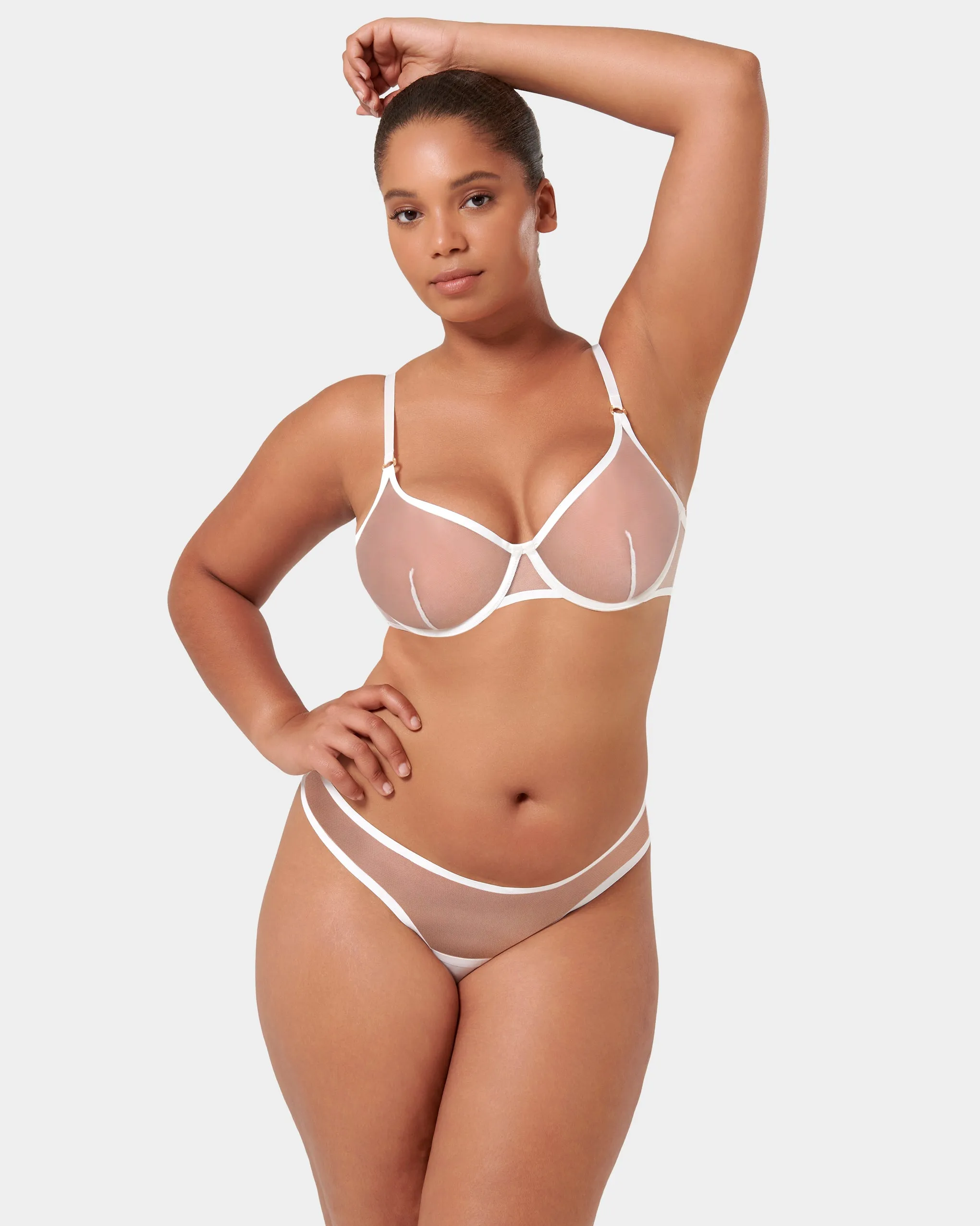 Set: Naomi White sold by Bluebella product image thumbnail 5