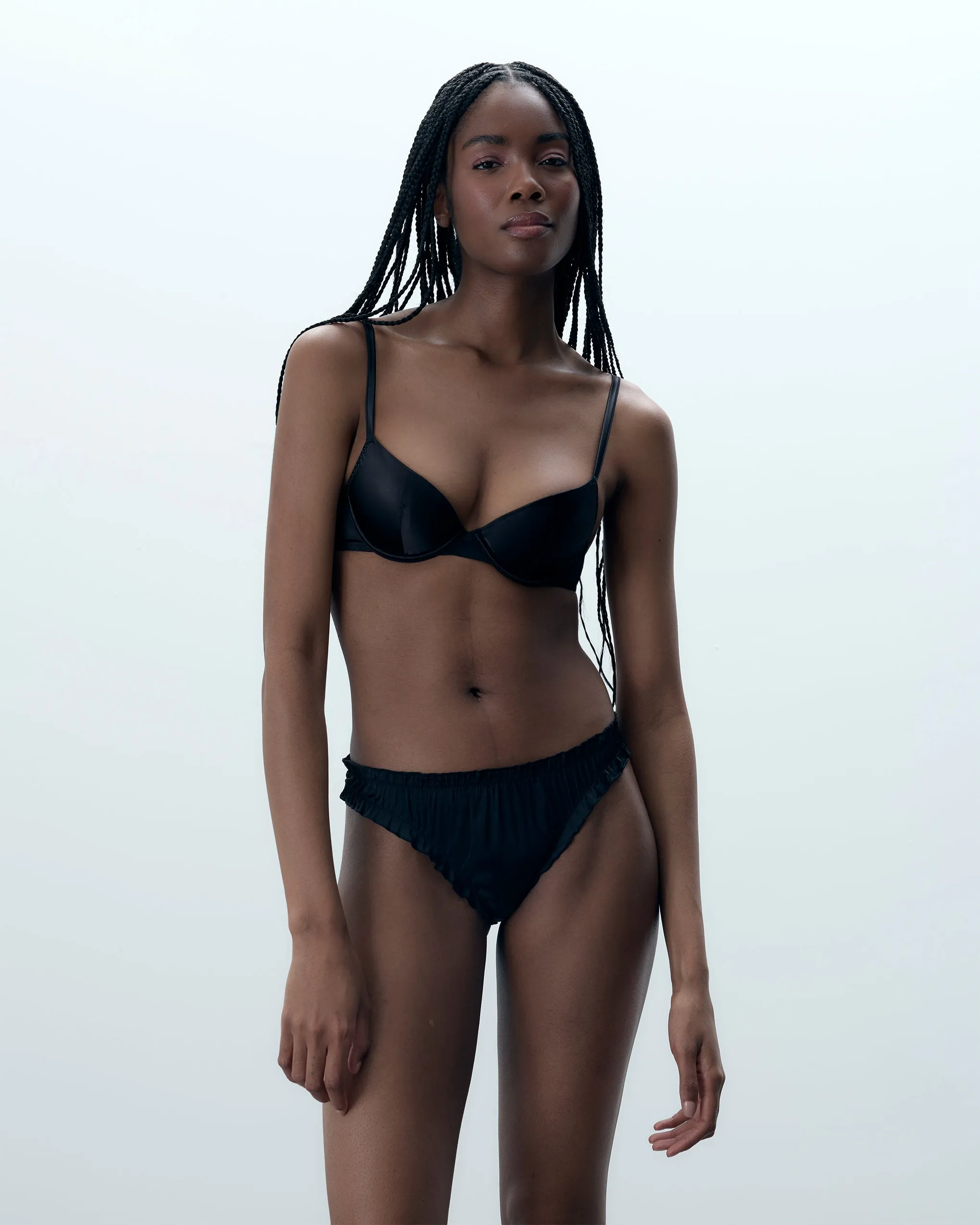 Set: Verona Bra & Gifting Thong Set Black sold by Bluebella