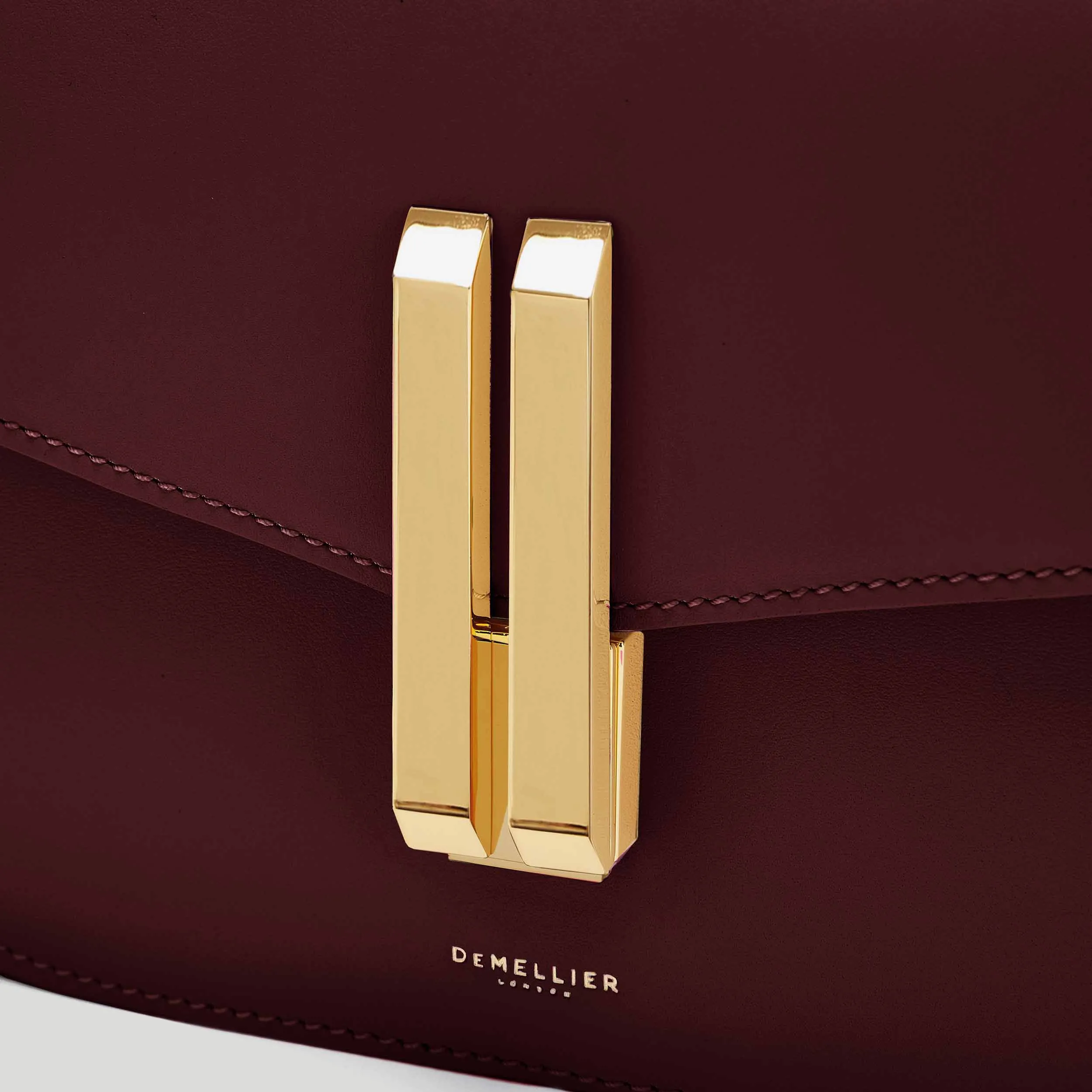 The Vancouver sold by DeMellier product image thumbnail 2