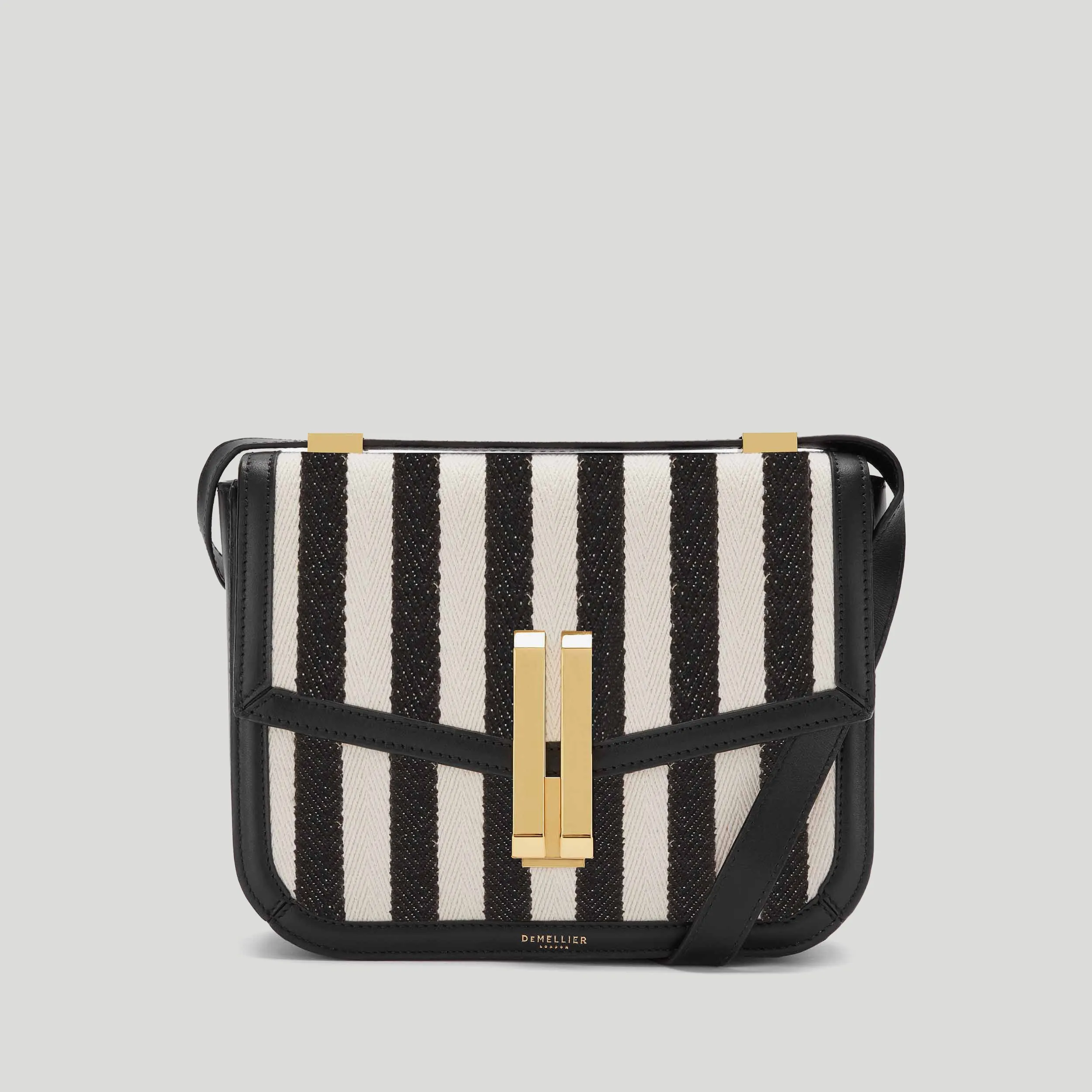 The Vancouver sold by DeMellier