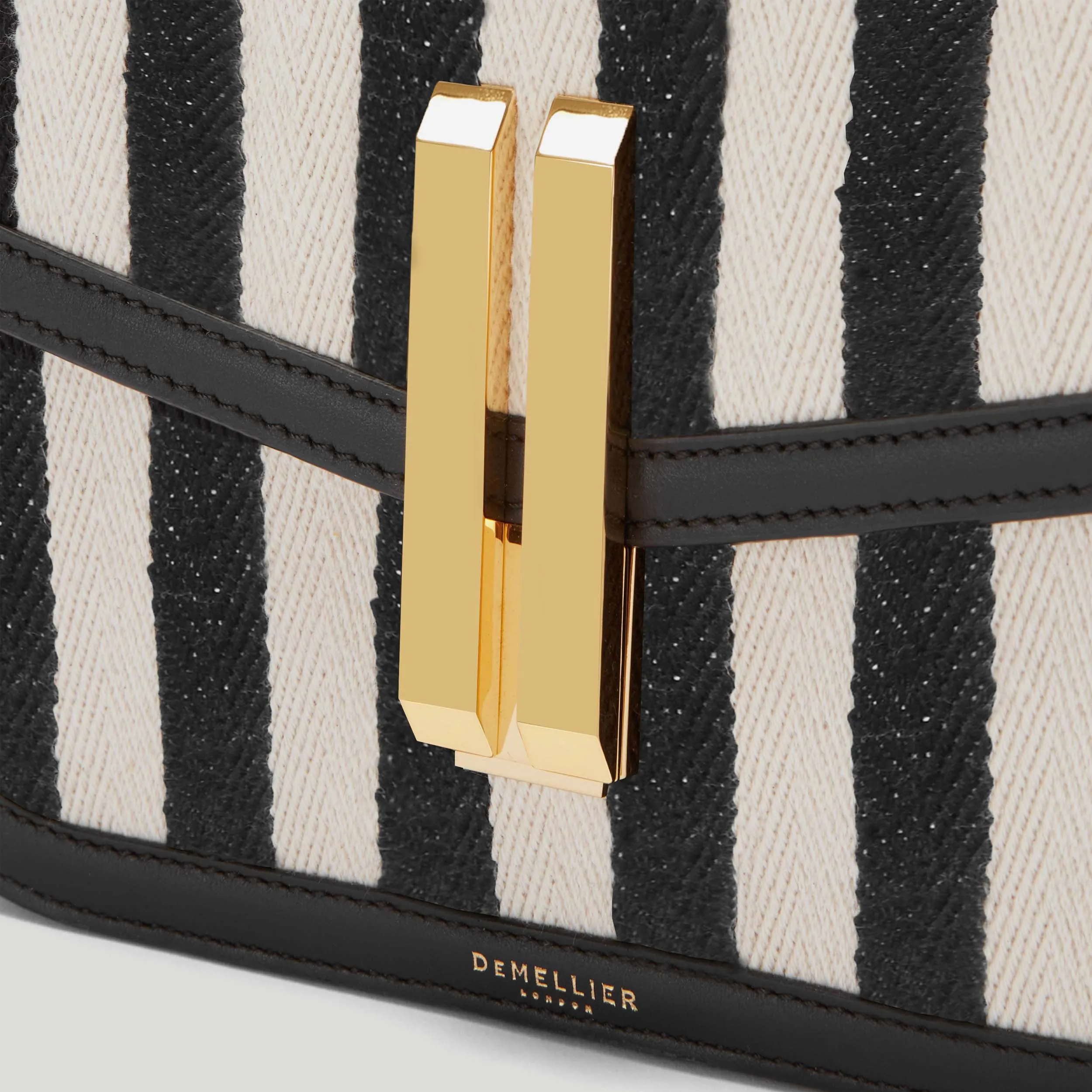 The Vancouver sold by DeMellier product image thumbnail 2